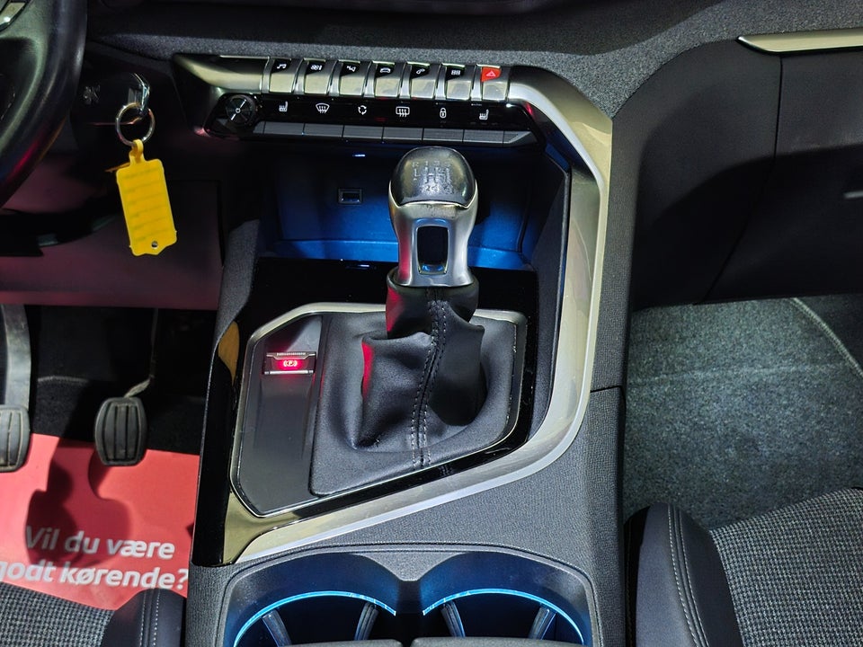 Peugeot 5008 1,2 PureTech 130 Allure 7prs 5d