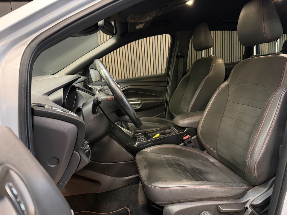 Ford Kuga 1,5 SCTi 150 ST-Line 5d