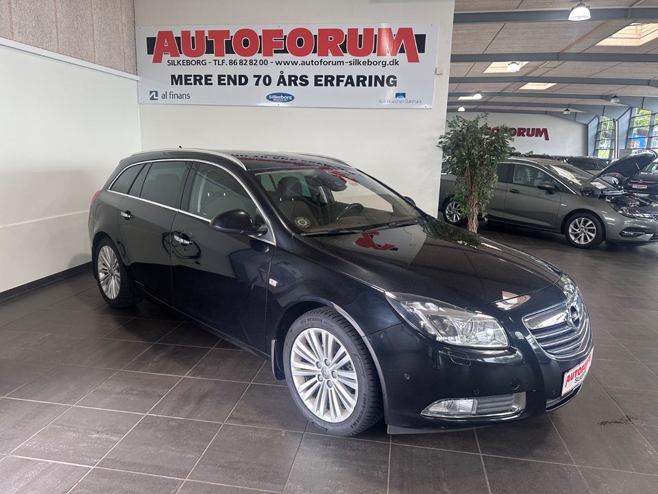 Opel Insignia 1,4 T 140 Cosmo Sports Tourer eco 5d