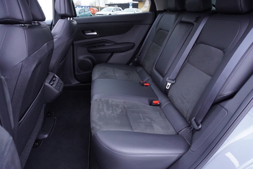 Nissan Ariya 87 Evolve 5d