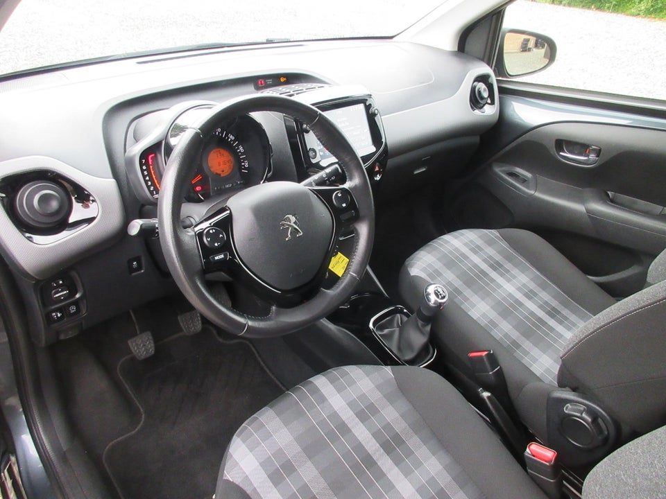 Peugeot 108 1,0 e-VTi 72 Allure+ 5d
