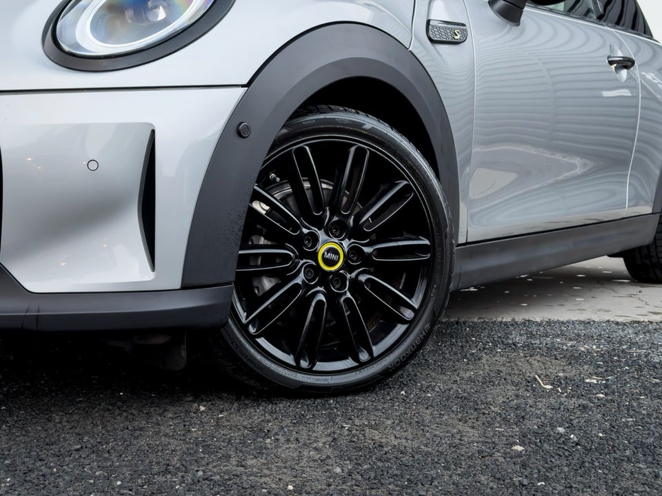 MINI Cooper SE Yours Trim 3d