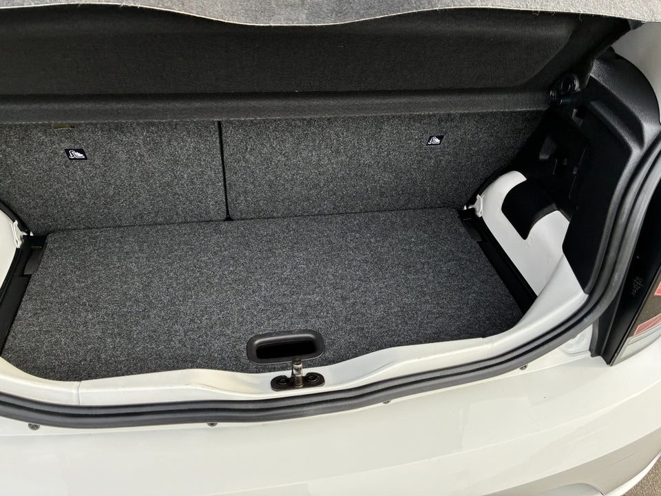 VW Up! 1,0 MPi 60 Design Up! BMT 5d