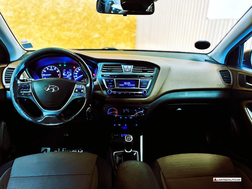 Hyundai i20 1,25 Trend 5d