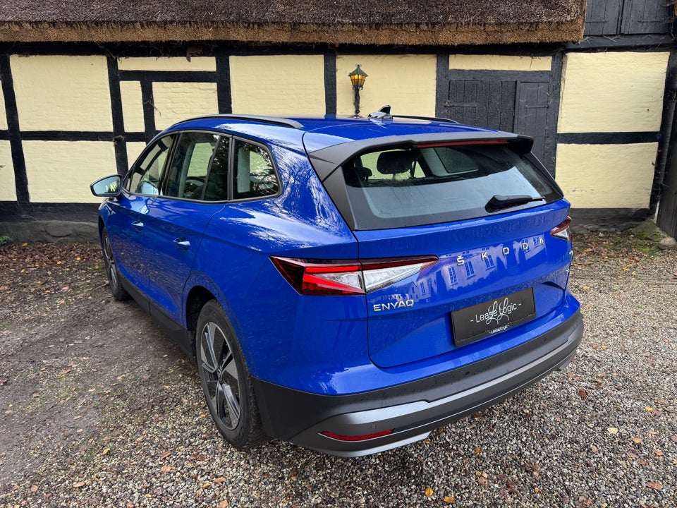 Skoda Enyaq 60 iV Loft 5d