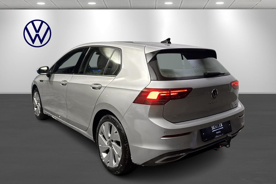 VW Golf VIII 1,5 eTSi 150 Style DSG 5d