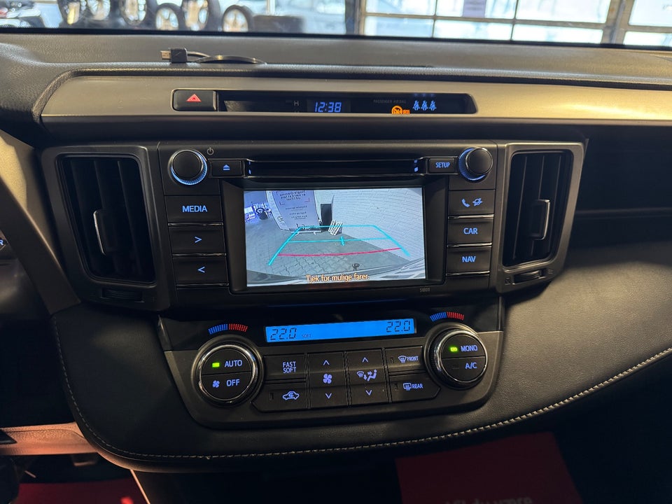 Toyota RAV4 2,0 D-4D T3 5d