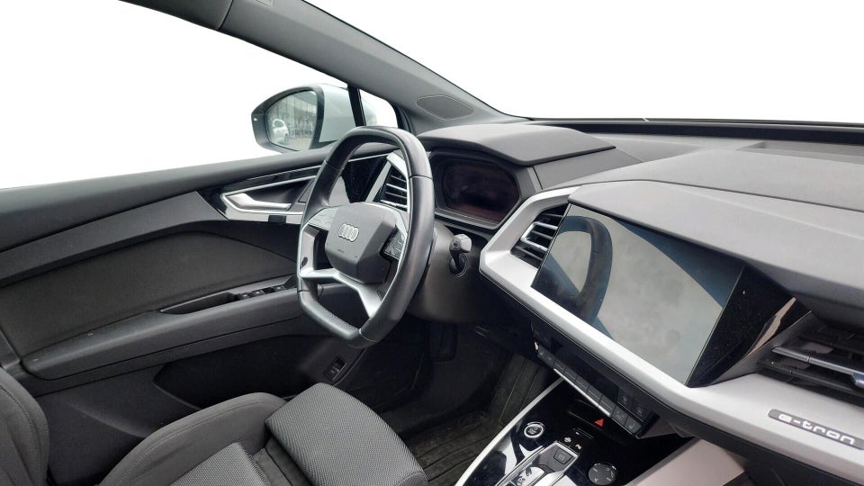 Audi Q4 e-tron 40  5d