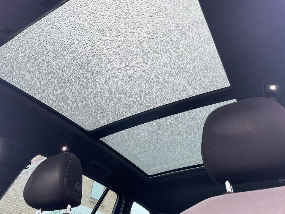 VW Golf VII 2,0 R Variant DSG 4Motion BMT 5d