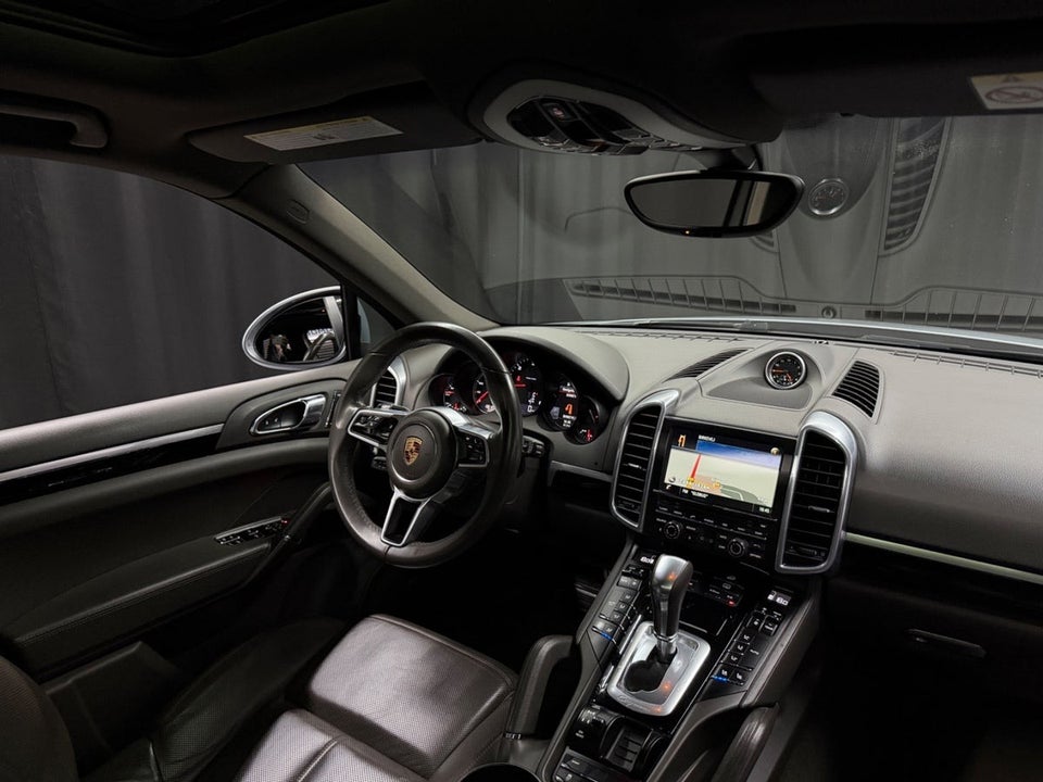 Porsche Cayenne 3,0 D Tiptr. 5d