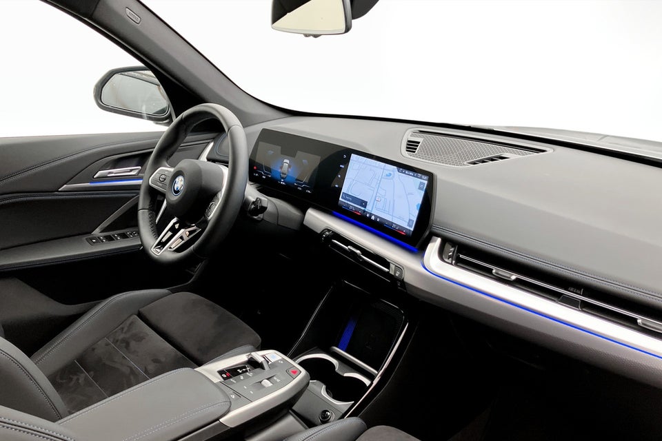 BMW iX1 eDrive20 M-Sport 5d