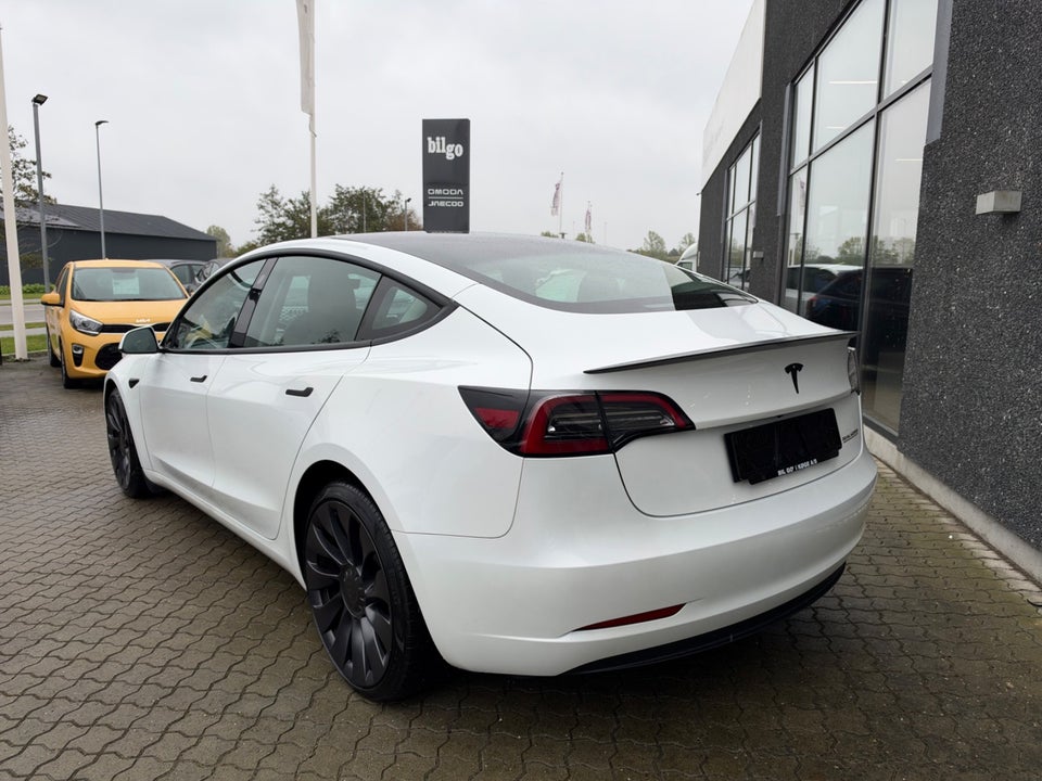 Tesla Model 3 Performance AWD 4d