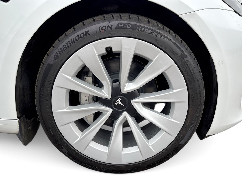 Tesla Model 3 Standard Range+ RWD 4d