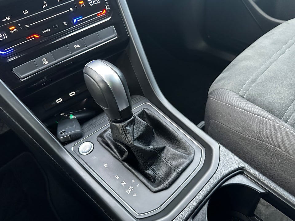 VW Touran 2,0 TDi 150 Comfortline DSG Van 5d