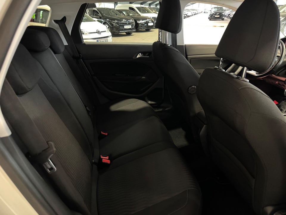 Peugeot 308 1,6 BlueHDi 120 Active SW 5d