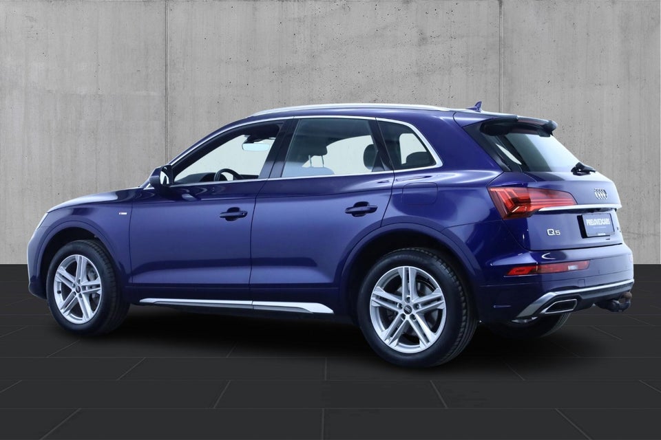 Audi Q5 50 TFSi e S-line quattro S-tr. 5d