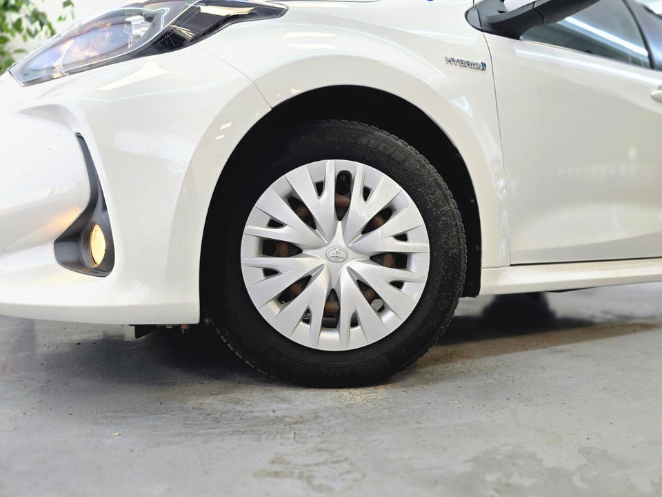 Toyota Yaris 1,5 Hybrid H2 e-CVT 5d