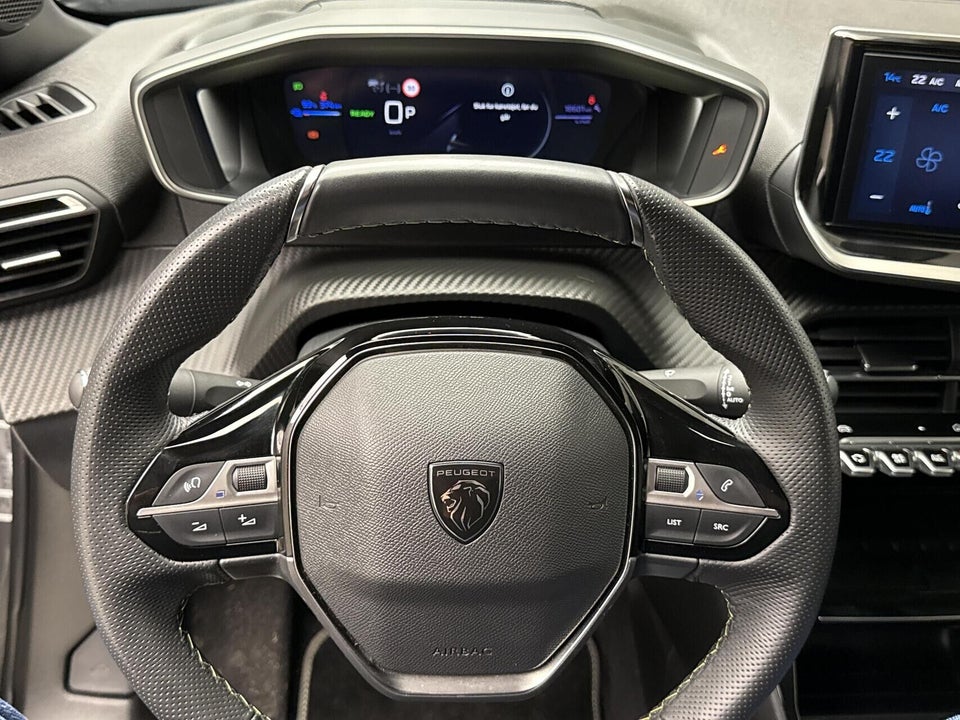 Peugeot e-2008 54 GT 5d