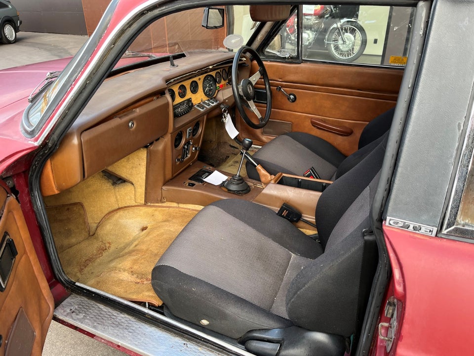 Reliant Scimitar 3,0 V6 GTE 3d