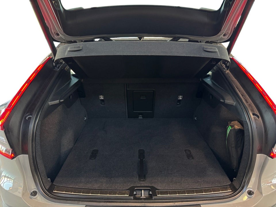 Volvo C40 P8 ReCharge Twin Plus 5d