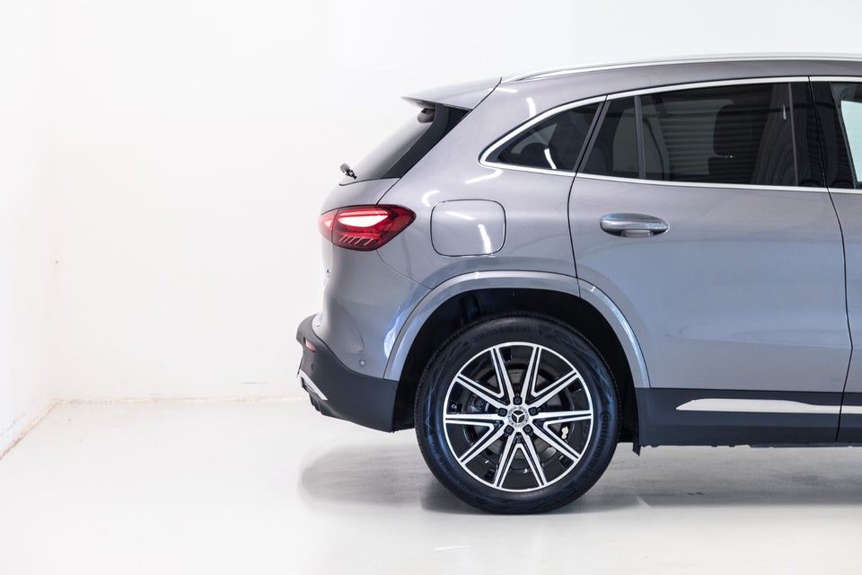 Mercedes EQA350 AMG Advance 4Matic 5d