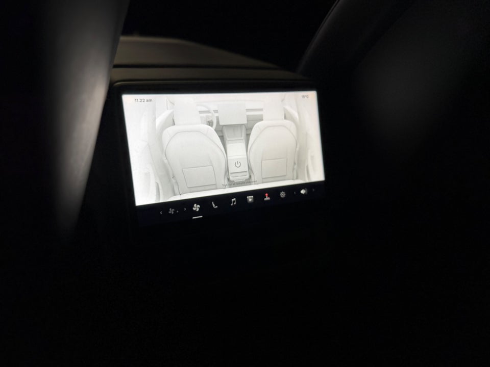 Tesla Model 3 RWD 4d