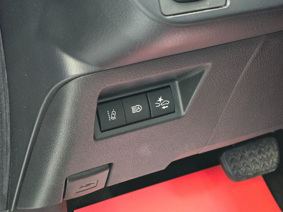 Toyota Yaris 1,5 Hybrid H3 Limited Smart e-CVT 5d