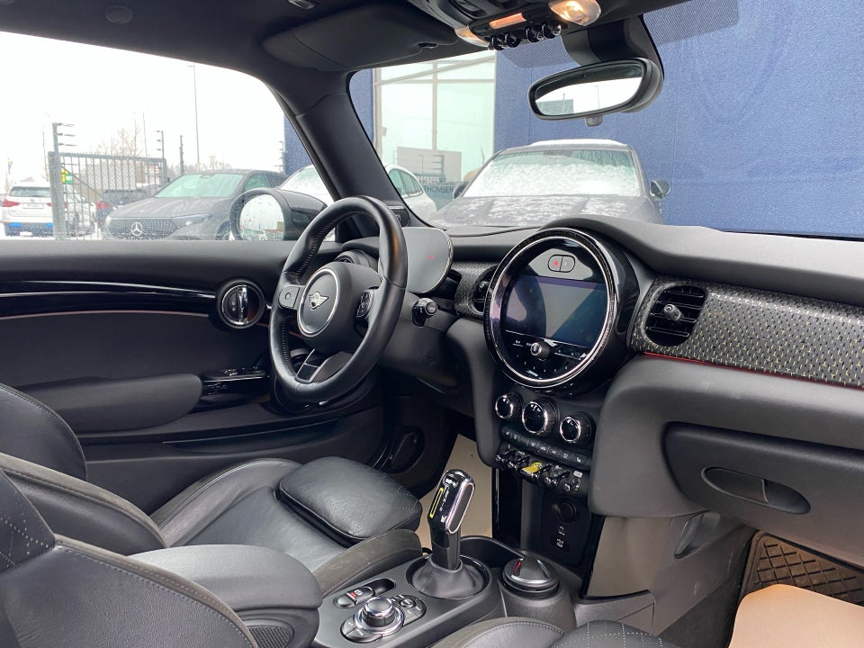 MINI Cooper SE Experience 3d