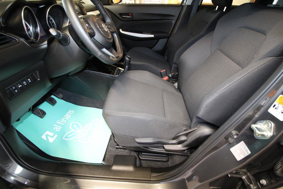 Suzuki Swift 1,2 mHybrid Action 5d