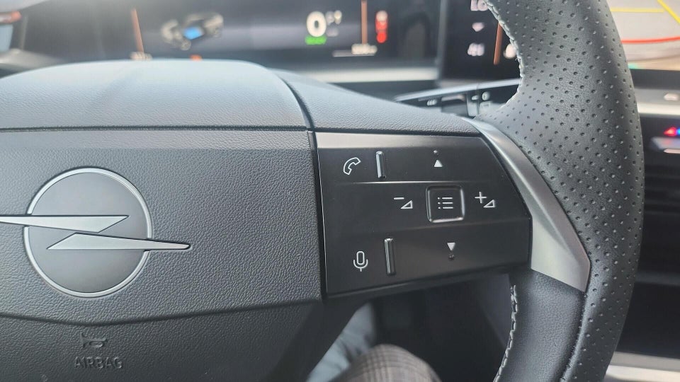 Opel Grandland-e 73 GS 5d