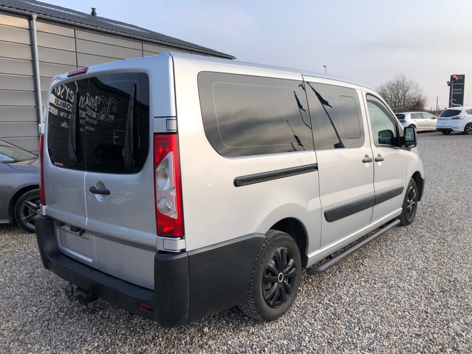 Peugeot Expert Tepee 2,0 HDi 163 Executive L1 8prs 4d