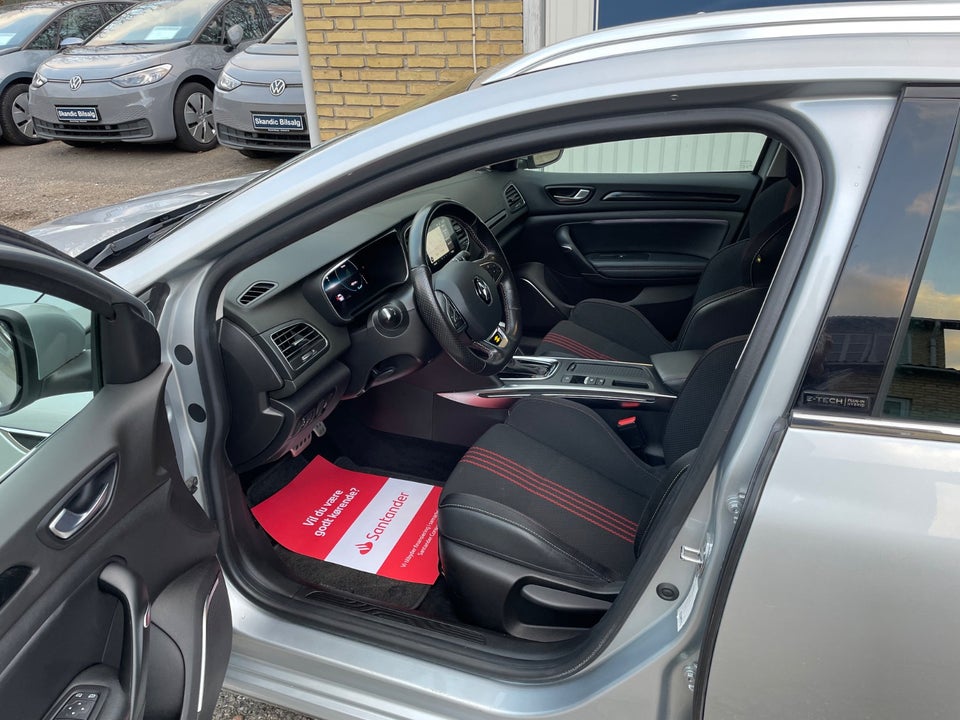 Renault Megane IV 1,6 E-Tech R.S. Line Sport Tourer 5d