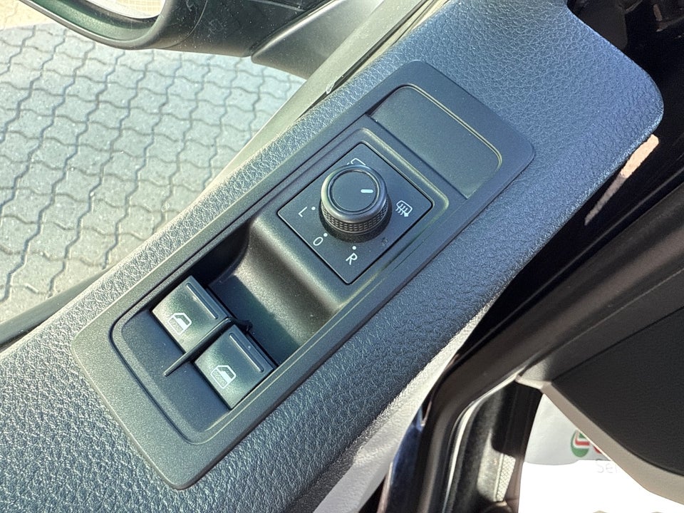 VW Transporter 2,0 TDi 150 Kassevogn DSG kort