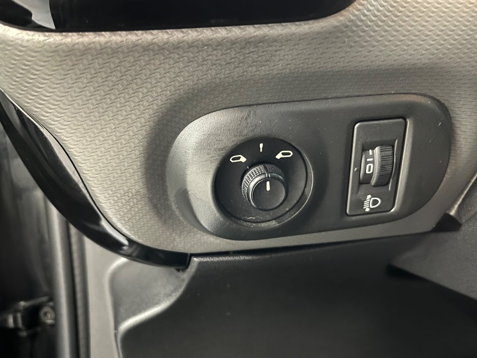 Citroën C4 Cactus 1,2 PureTech 110 Iconic EAT6 Van 5d