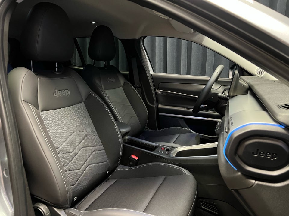 Jeep Avenger 54 Summit 5d