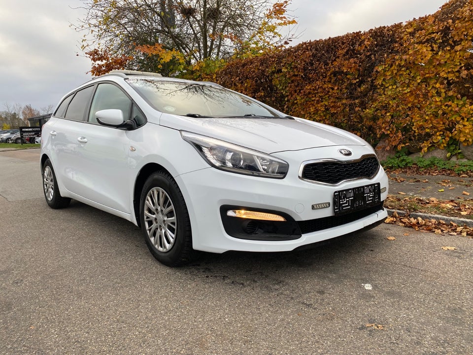 Kia Ceed 1,4 CVVT Style+ Clim Van 5d
