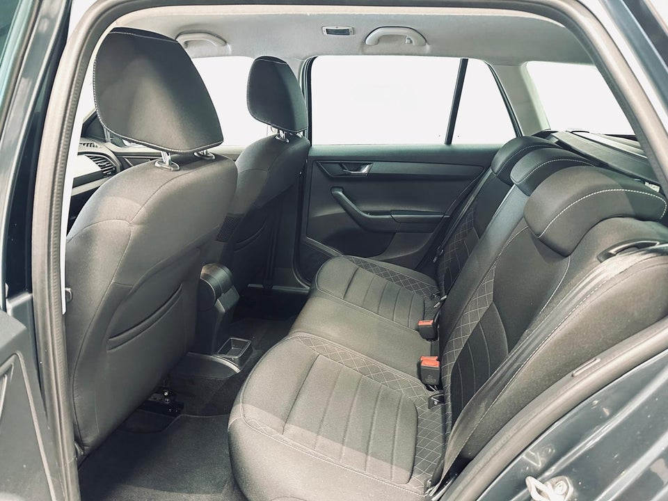 Skoda Fabia 1,0 TSi 110 Style Combi DSG 5d