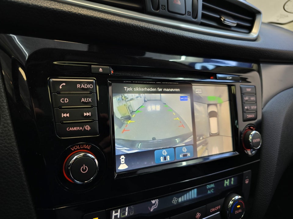 Nissan Qashqai 1,2 Dig-T 115 Tekna 5d