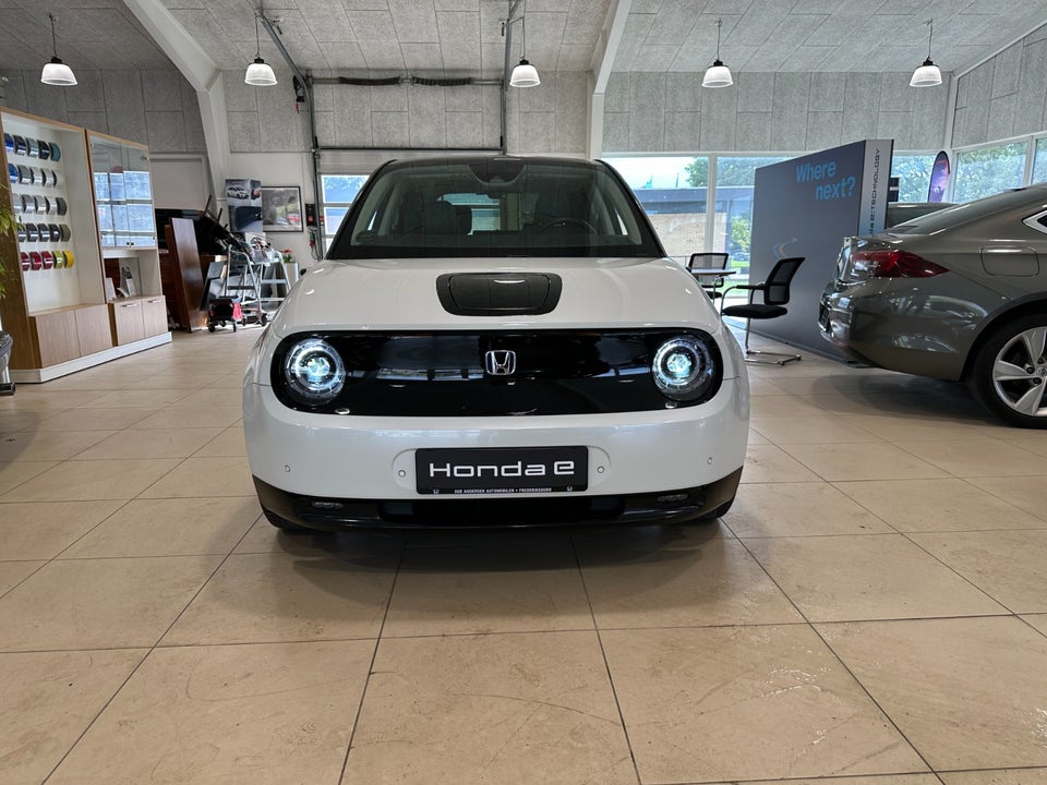 Honda e Advance 5d