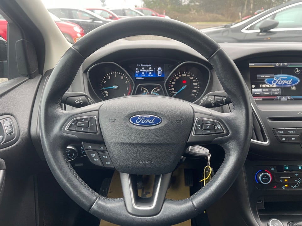 Ford Focus 1,0 SCTi 125 Business stc. 5d