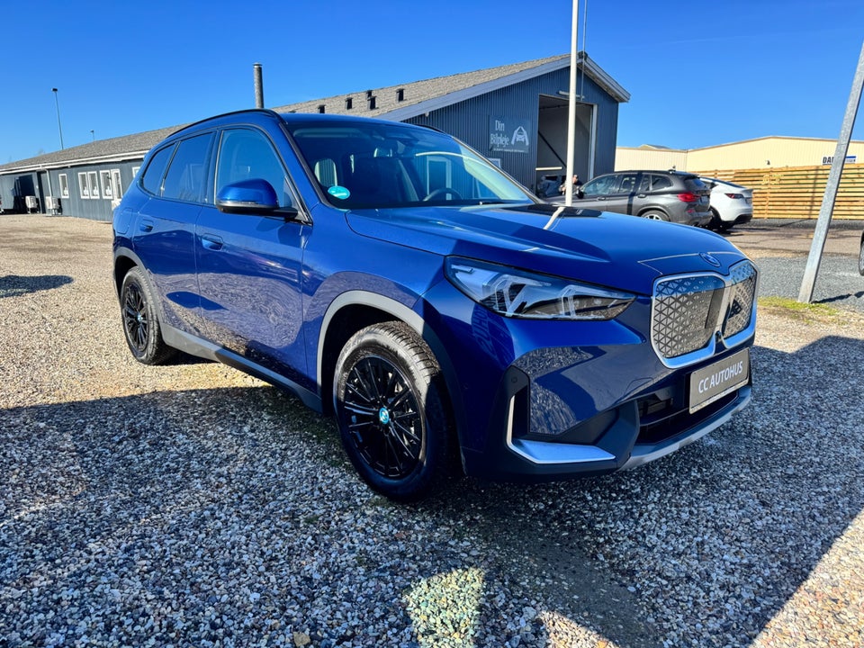 BMW iX1 eDrive20 X-Line 5d