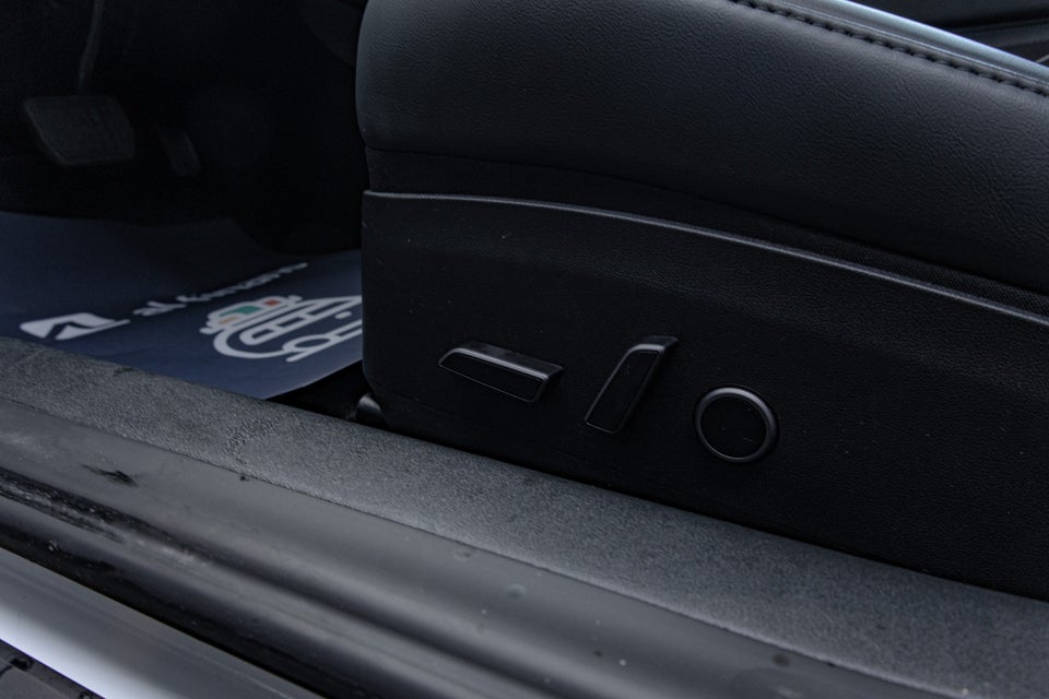 Tesla Model 3 RWD 4d