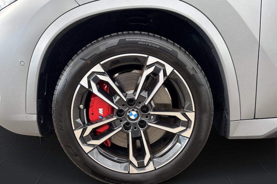 BMW iX1 eDrive20 Superchraged 5d