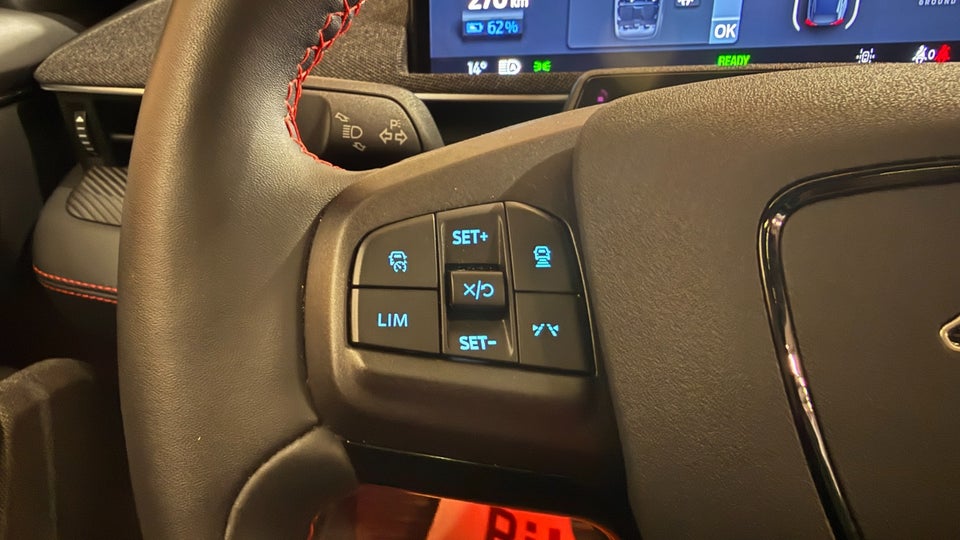 Ford Mustang Mach-E 91 Premium Extended Range AWD 5d