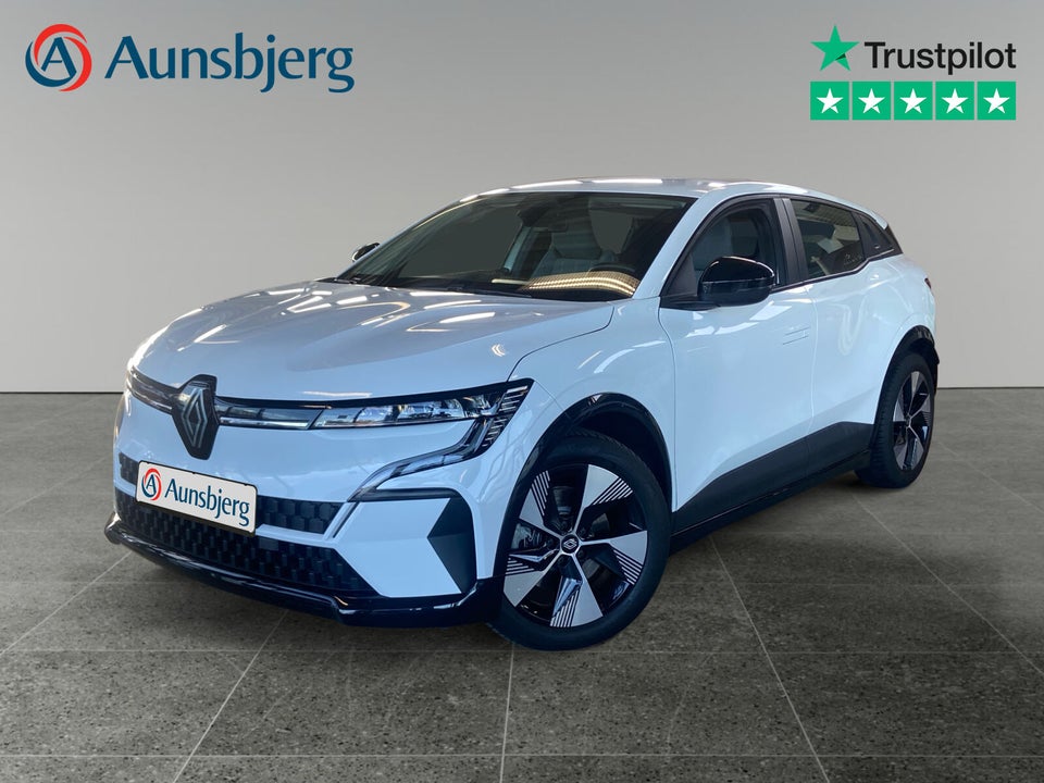 Renault Megane E-Tech 40 Equilibre 5d