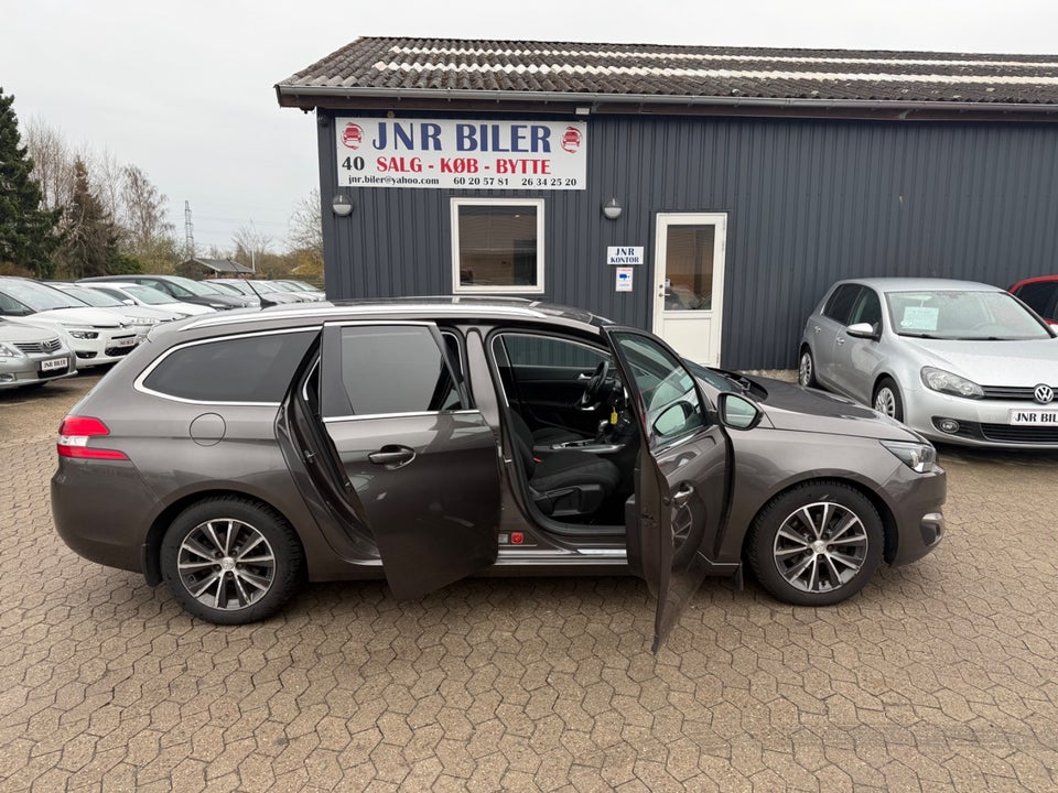 Peugeot 308 1,6 BlueHDi 120 Active SW EAT6 5d