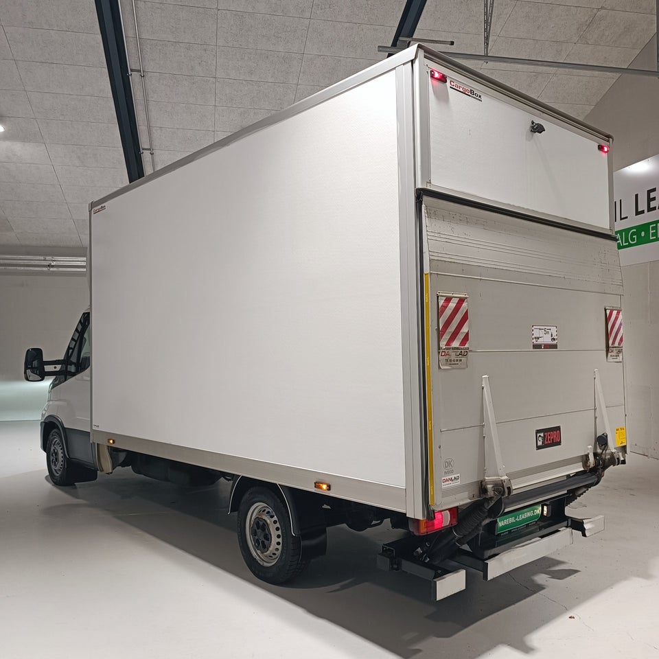 Iveco Daily 3,0 35S18 4100mm Lad AG8
