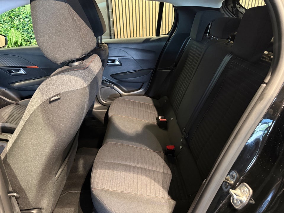 Peugeot 208 1,5 BlueHDi 100 Active 5d