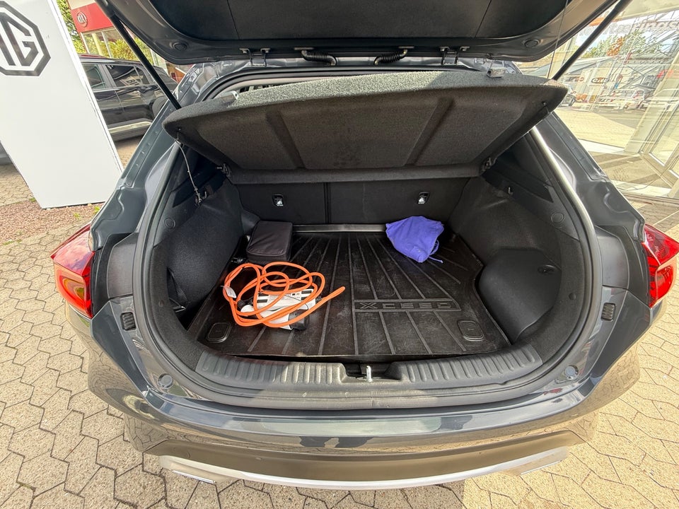 Kia XCeed 1,6 PHEV Prestige DCT 5d