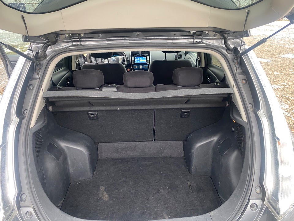 Nissan Leaf 24 Tekna 5d